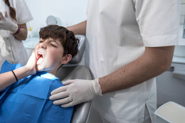Best Cracked Tooth Emergency Dentist  in Tecumseh, NE